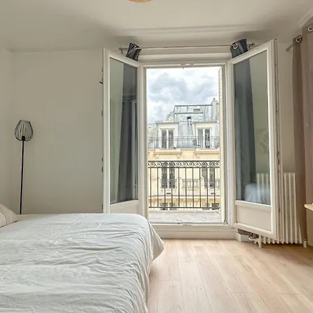 Holiday home Flexliving - - Septembre